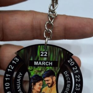 KEYRING PHOTO WOODEN CALENDAR