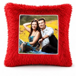 PILLOW FUR SQUARE RED 16 INCH