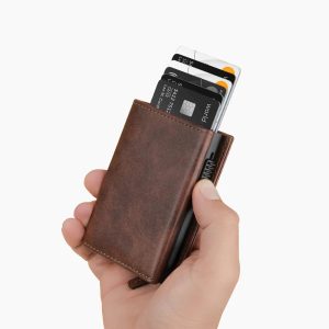 DEFENDER CARD HOLDER BROWN